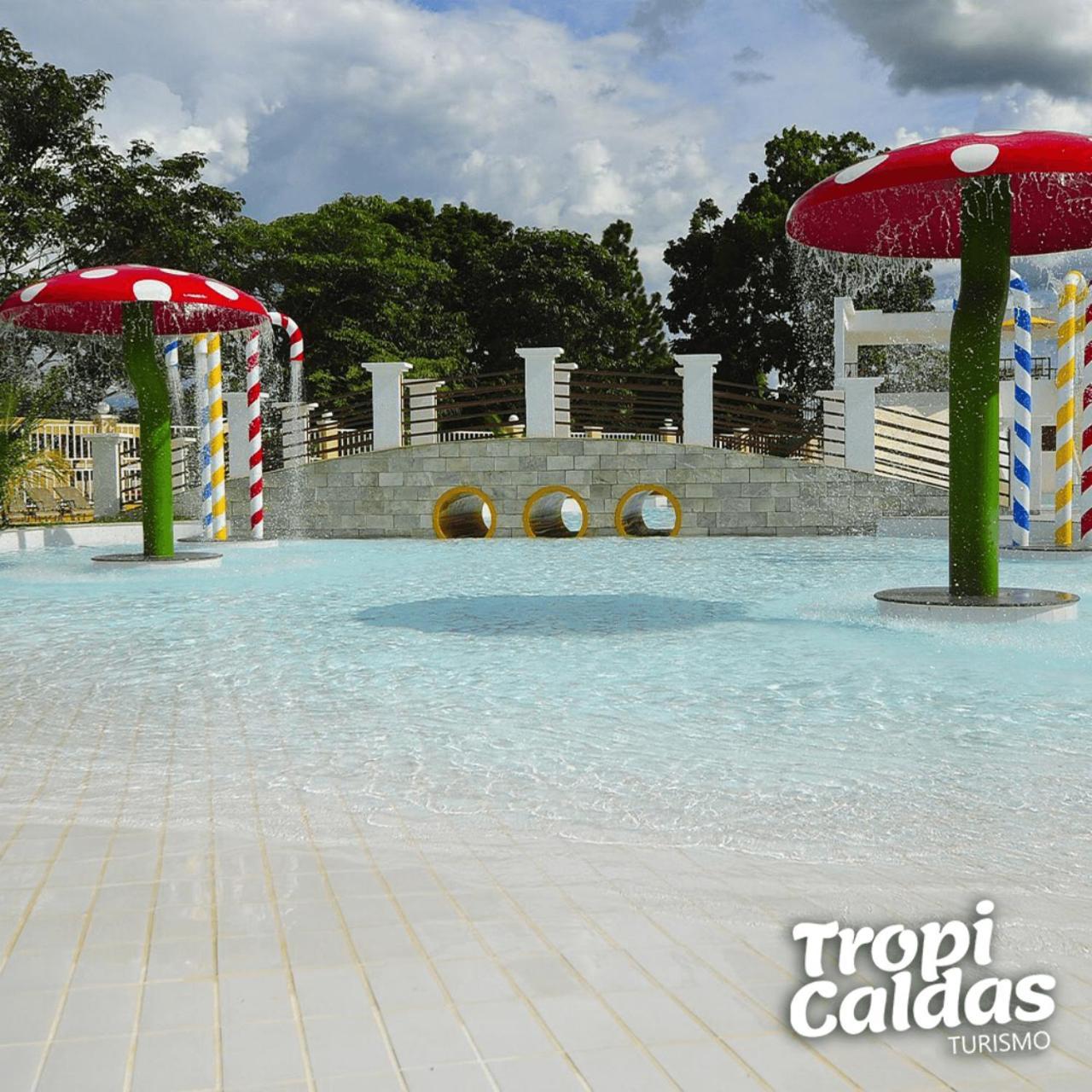 Lacqua Diroma - E Parque Aquatico Apartment *